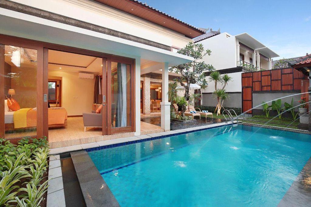 Kubu Gwk Villa Jimbaran  Exterior photo